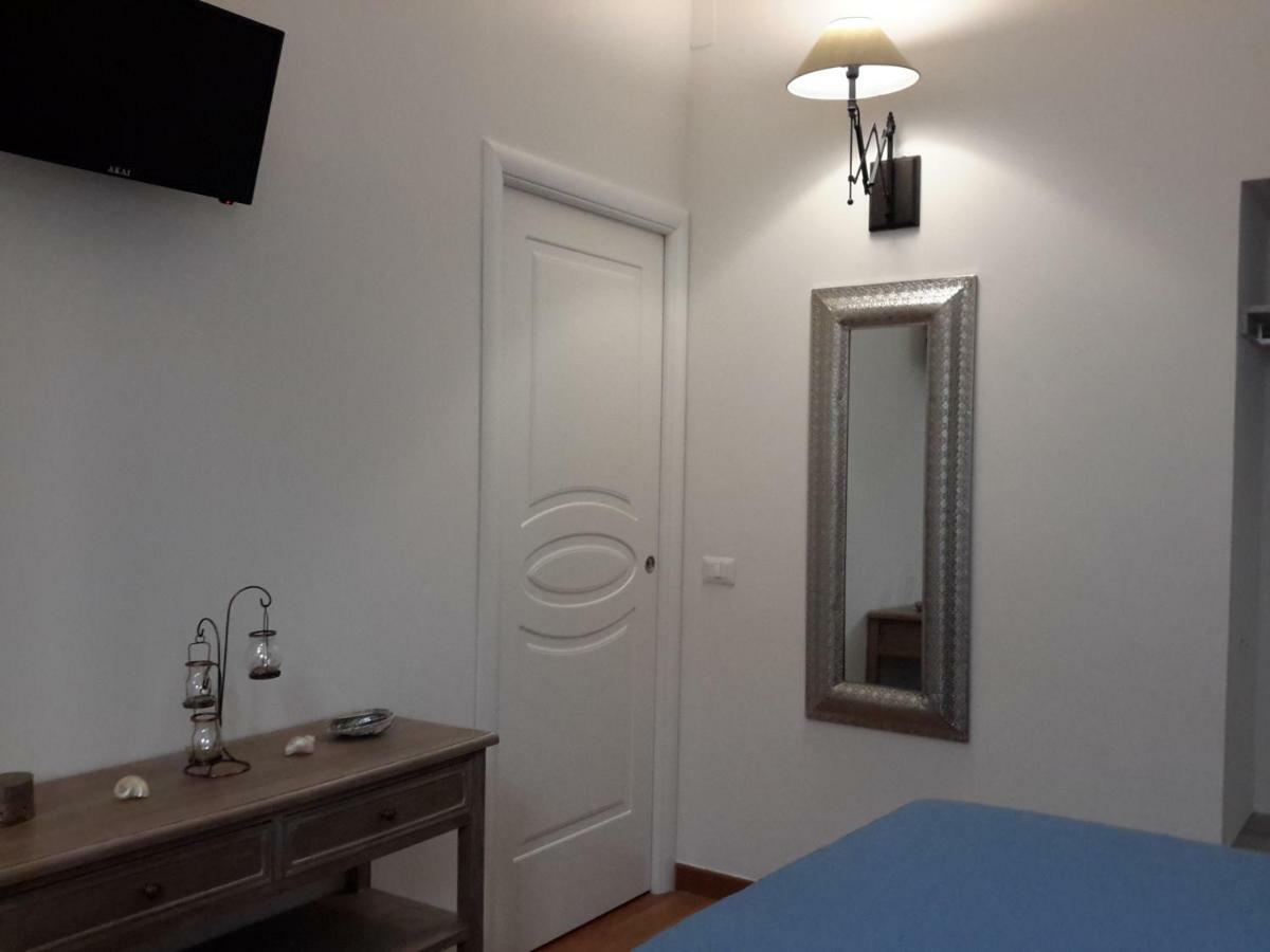 Le Stanze Di Penelope Bed & Breakfast Salerno Luaran gambar