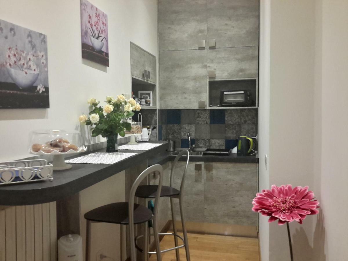 Le Stanze Di Penelope Bed & Breakfast Salerno Luaran gambar