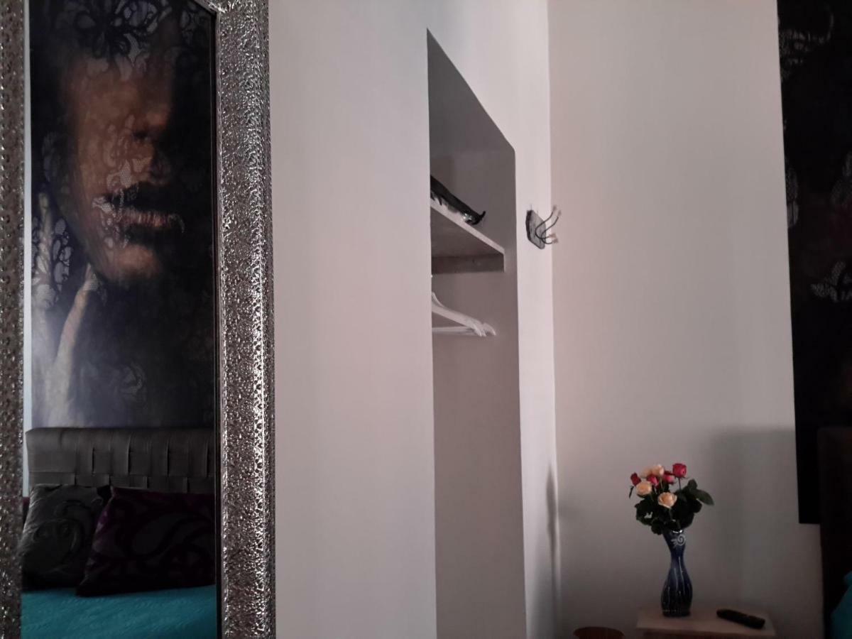 Le Stanze Di Penelope Bed & Breakfast Salerno Luaran gambar